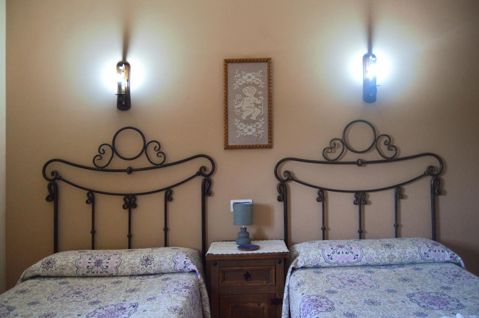 Casa Rural Los Olivos Sotoserrano Luaran gambar